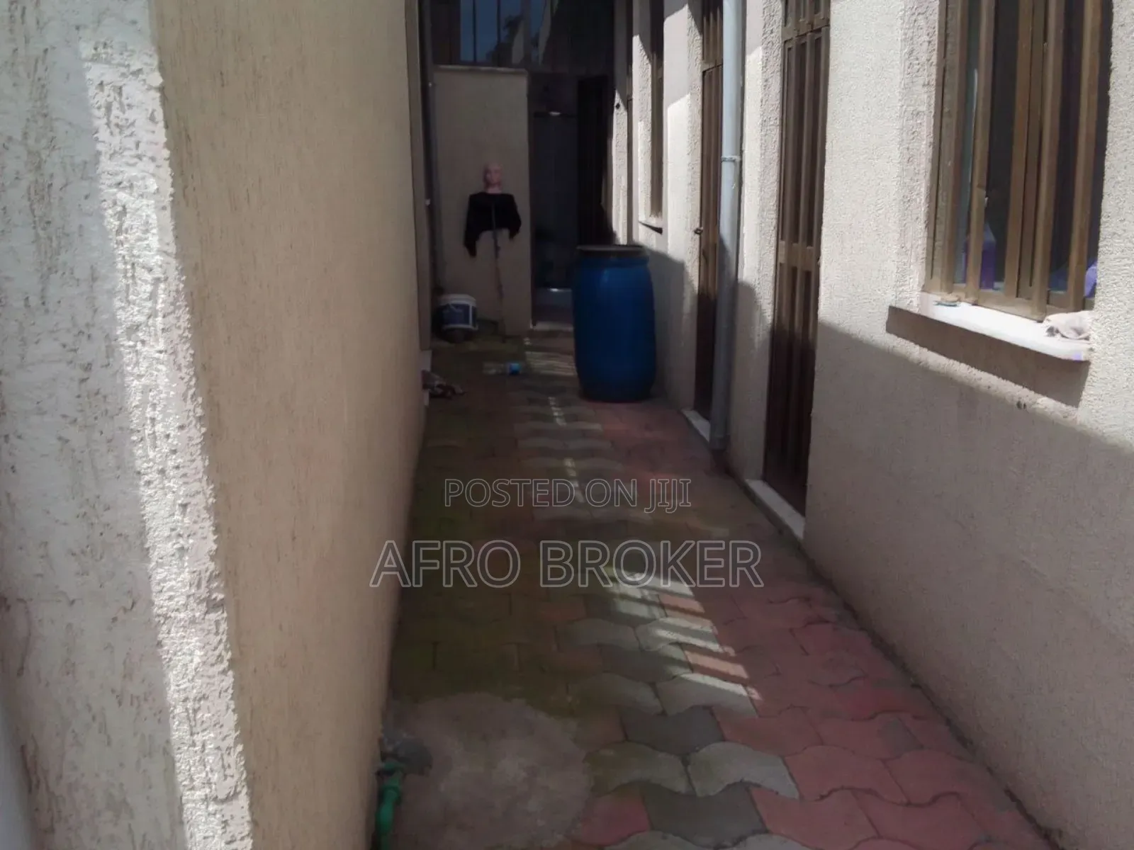 Furnished 5bdrm Villa in Gebriel, Akaky Kaliti for sale