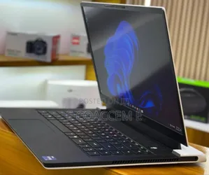 New Laptop Alienware M15 R3 32GB Intel Core I9 SSD 1T