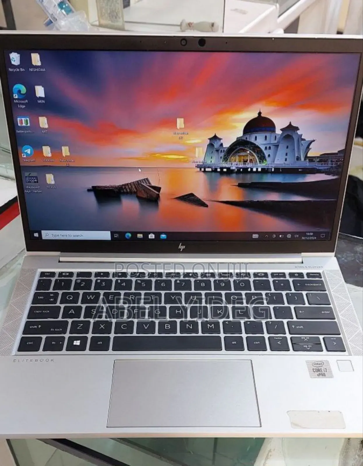 New Laptop HP EliteBook 830 16GB Intel Core I7 SSD 512GB