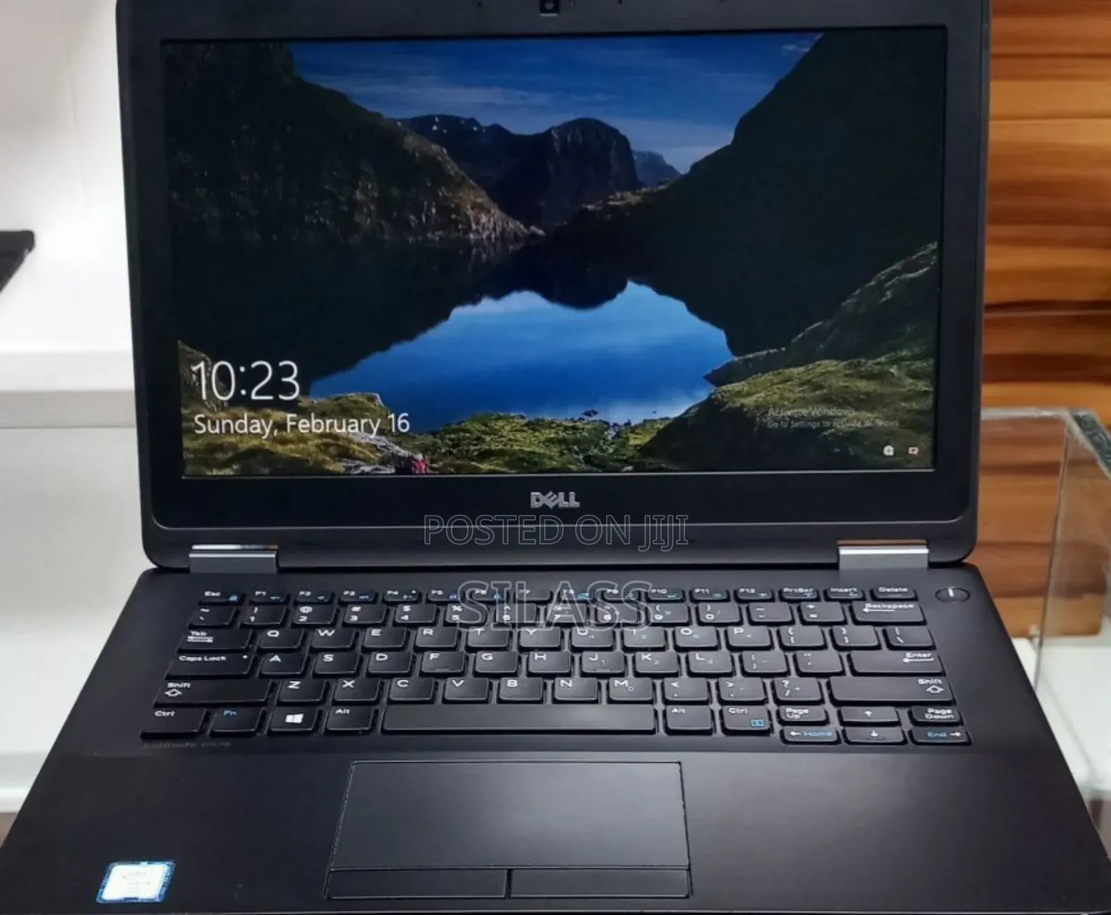 New Laptop Dell Latitude 12 E7270 8GB Intel Core I5 SSD 256GB