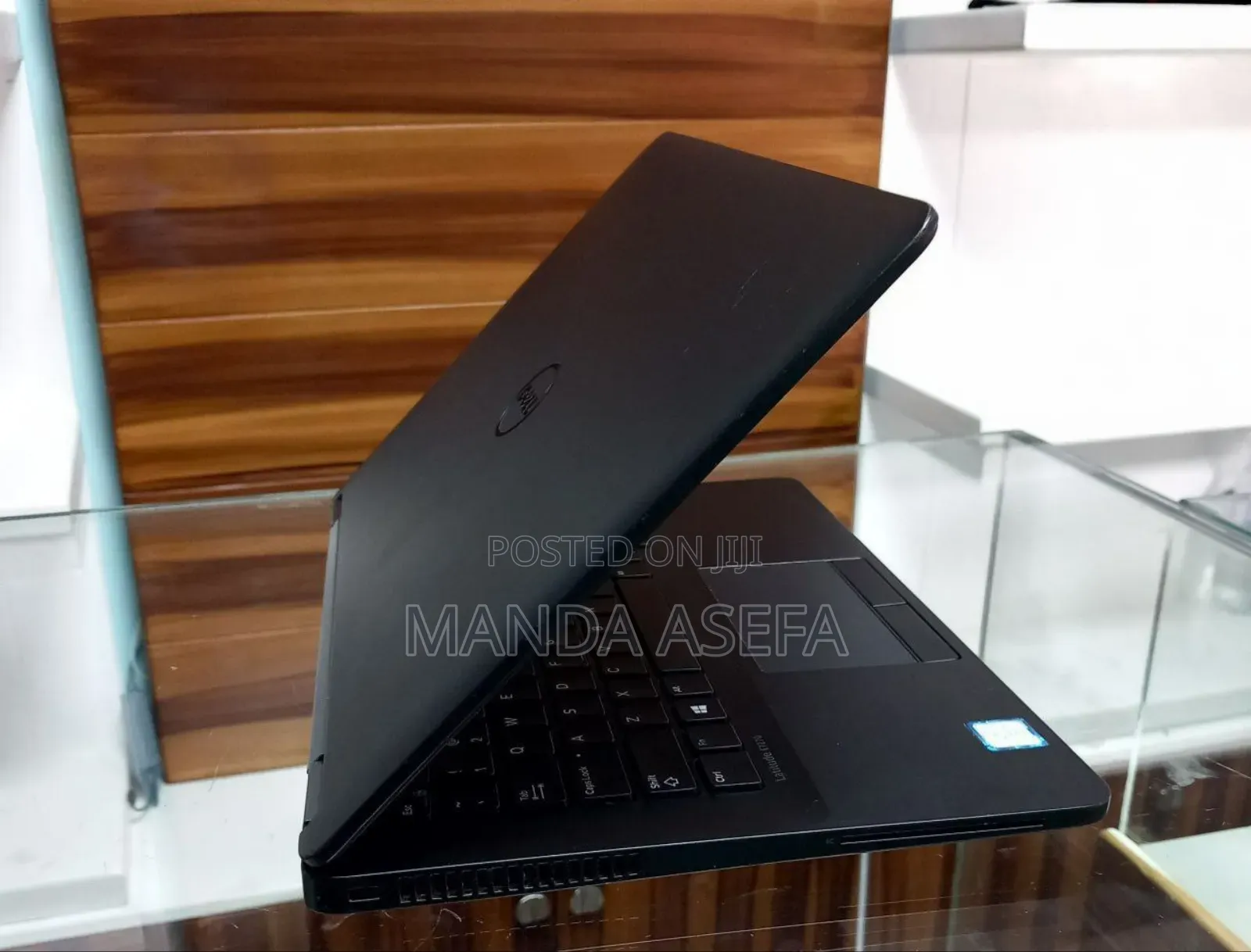 New Laptop Dell 8GB Intel Core I5 SSD 256GB