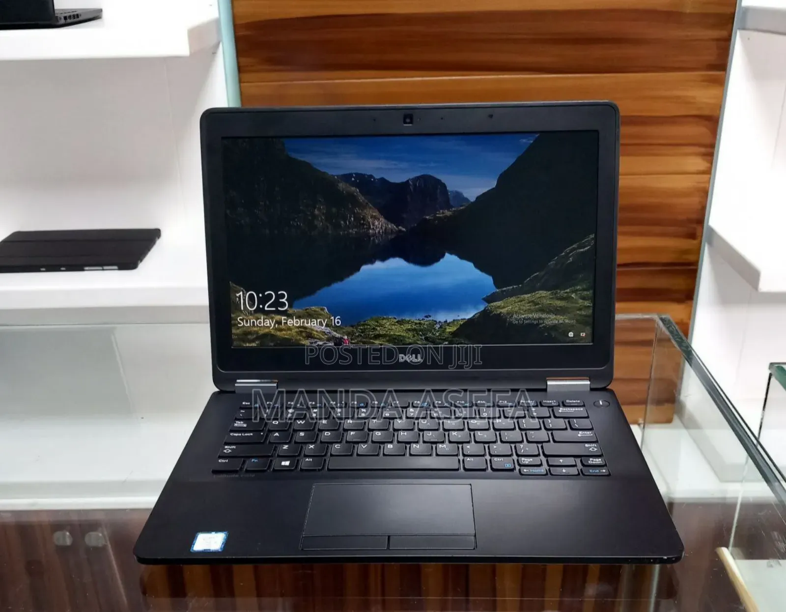 New Laptop Dell 8GB Intel Core I5 SSD 256GB