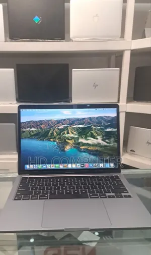 New Laptop Apple MacBook Pro M1 8GB Apple M1 SSD 256GB