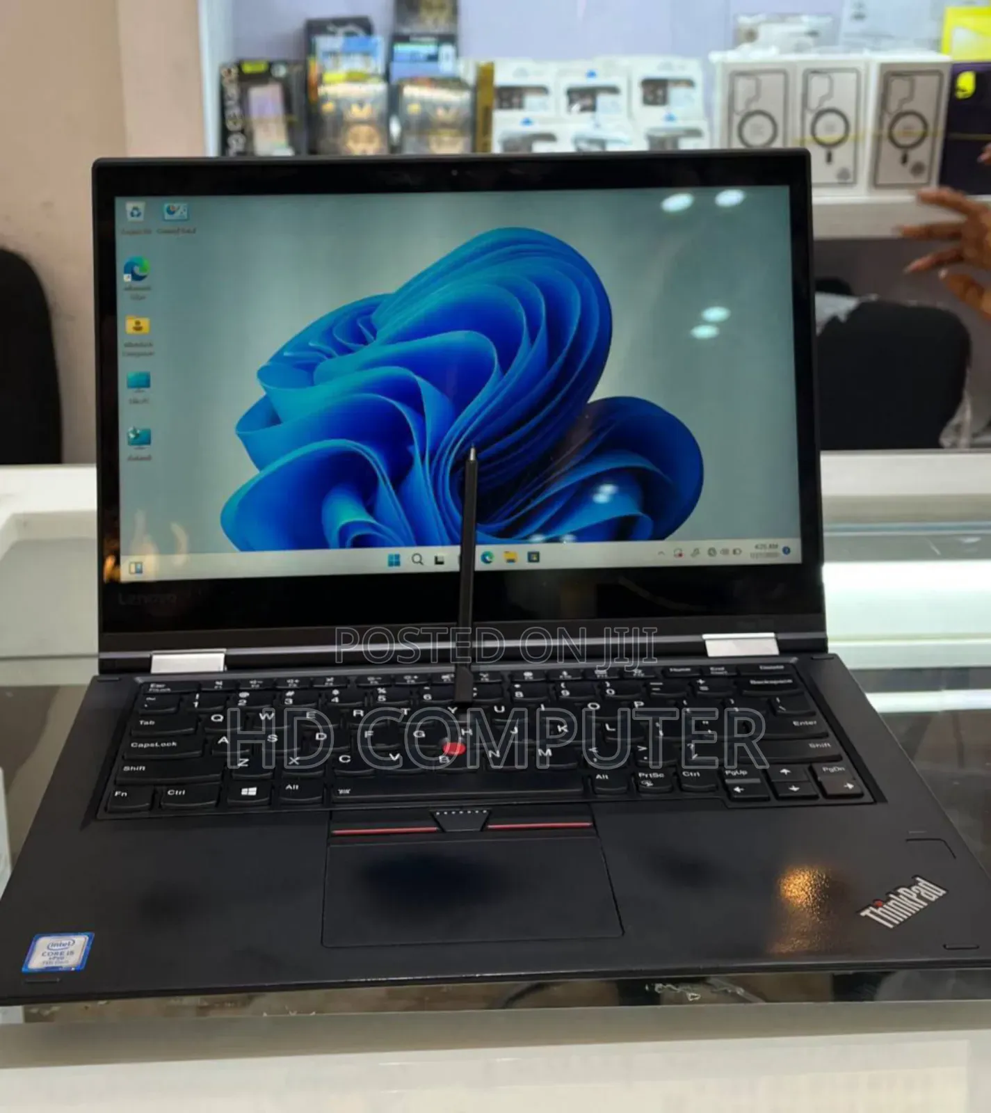 New Laptop Lenovo ThinkPad Yoga 370 16GB Intel Core I5 SSD 512GB