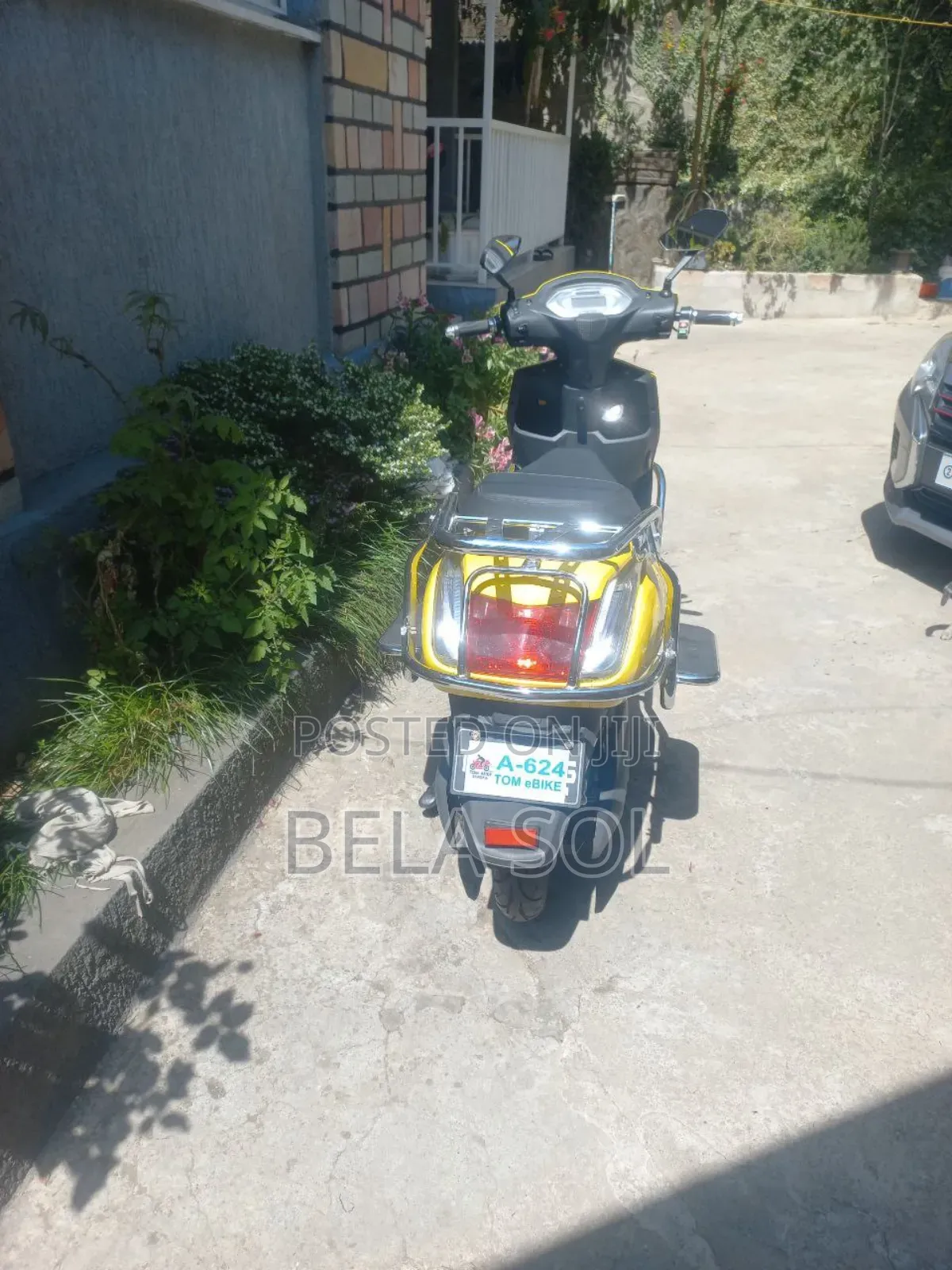 Motorcycle 2020 Yellow