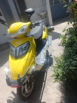 Motorcycle 2020 Yellow
