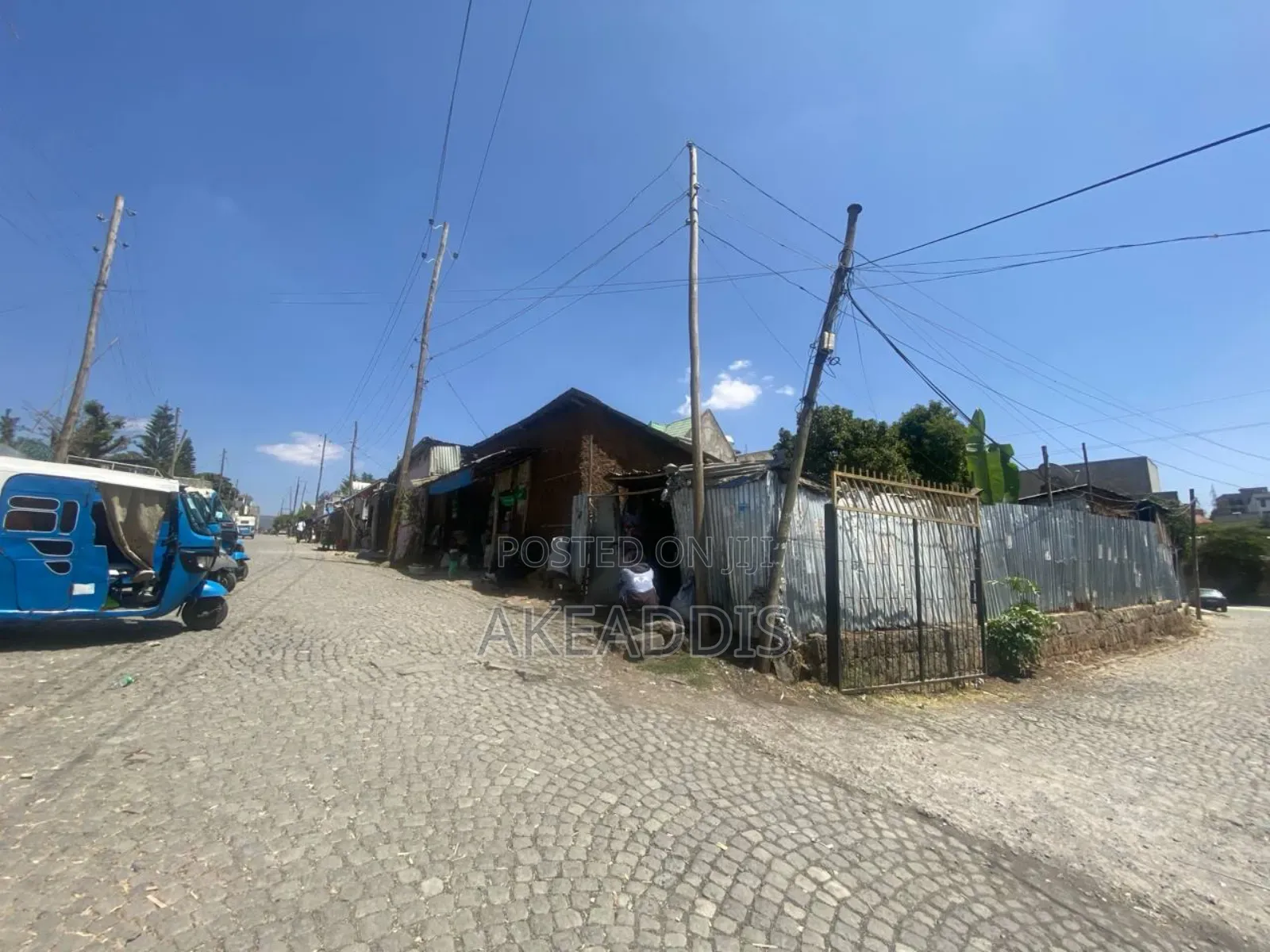 5bdrm House in ሰሚት ፊጋ, Bole for sale