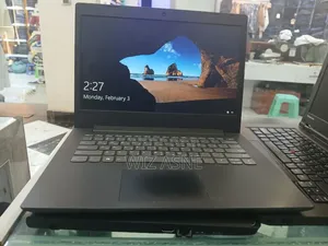 Photo - Laptop Lenovo IdeaPad 1 4GB Intel Core I3 SSD 500GB
