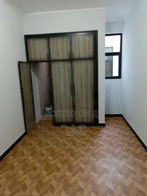 3bdrm Villa in የግል ቅንጡ ቪላ አያት አካባቢ, Bole for sale