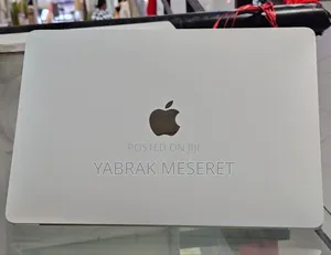 New Laptop Apple MacBook Air 2020 M1 8GB Apple M1 SSD 256GB