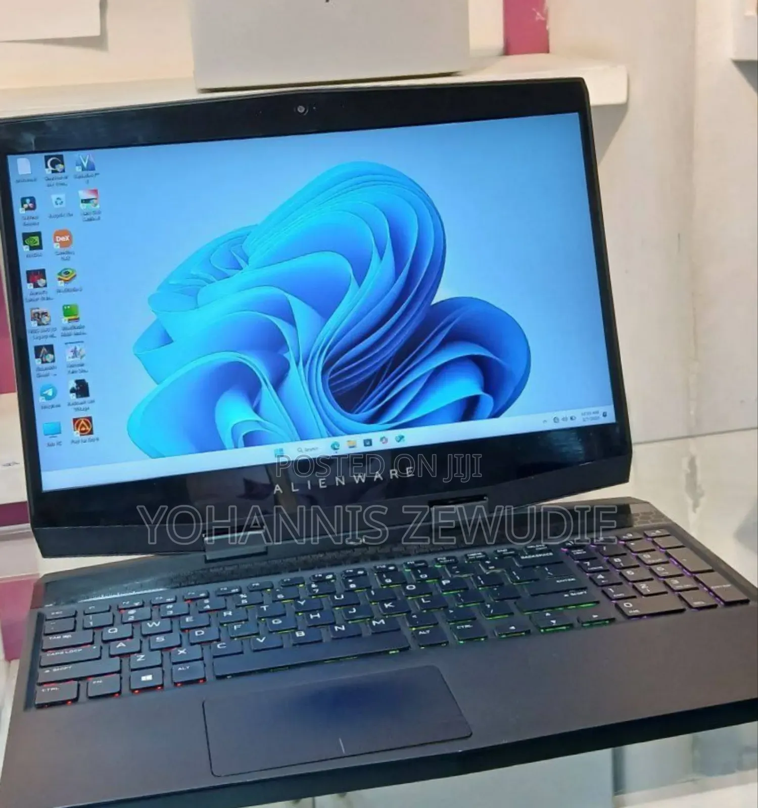 New Laptop Dell Alienware M15 20GB Intel Core I7 SSHD (Hybrid) 128GB