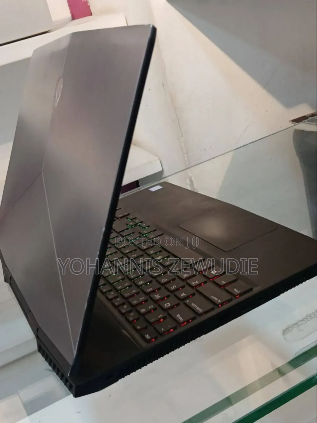 New Laptop Dell Alienware M15 20GB Intel Core I7 SSHD (Hybrid) 128GB