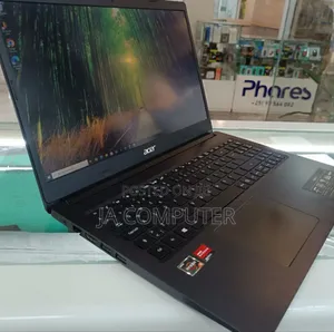 New Laptop Acer Aspire 5 4GB AMD Ryzen 3 SSD 256GB