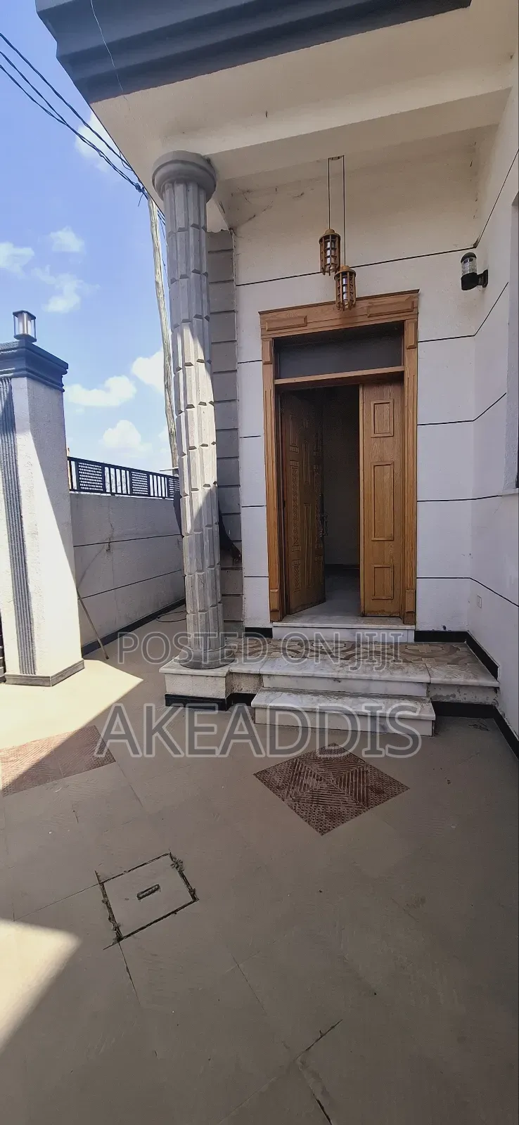 Furnished 3bdrm Condo in Bole Ayat for sale