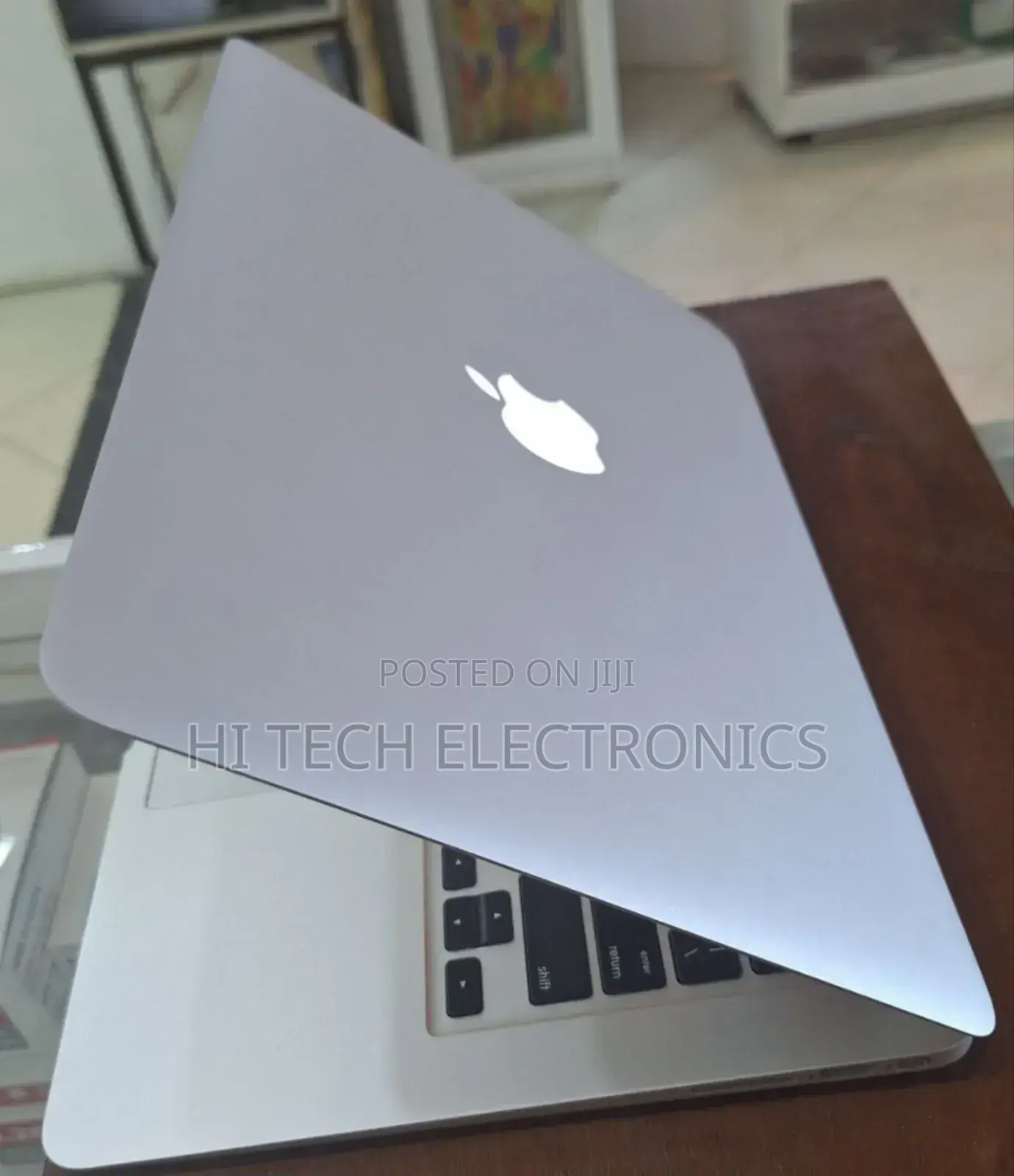 New Laptop Apple MacBook 2015 4GB Intel Core I5 SSD 256GB