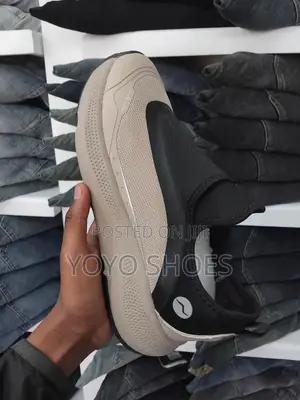 Skechers Sport Fashion Shoes