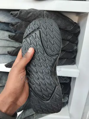 Skechers Sport Fashion Shoes