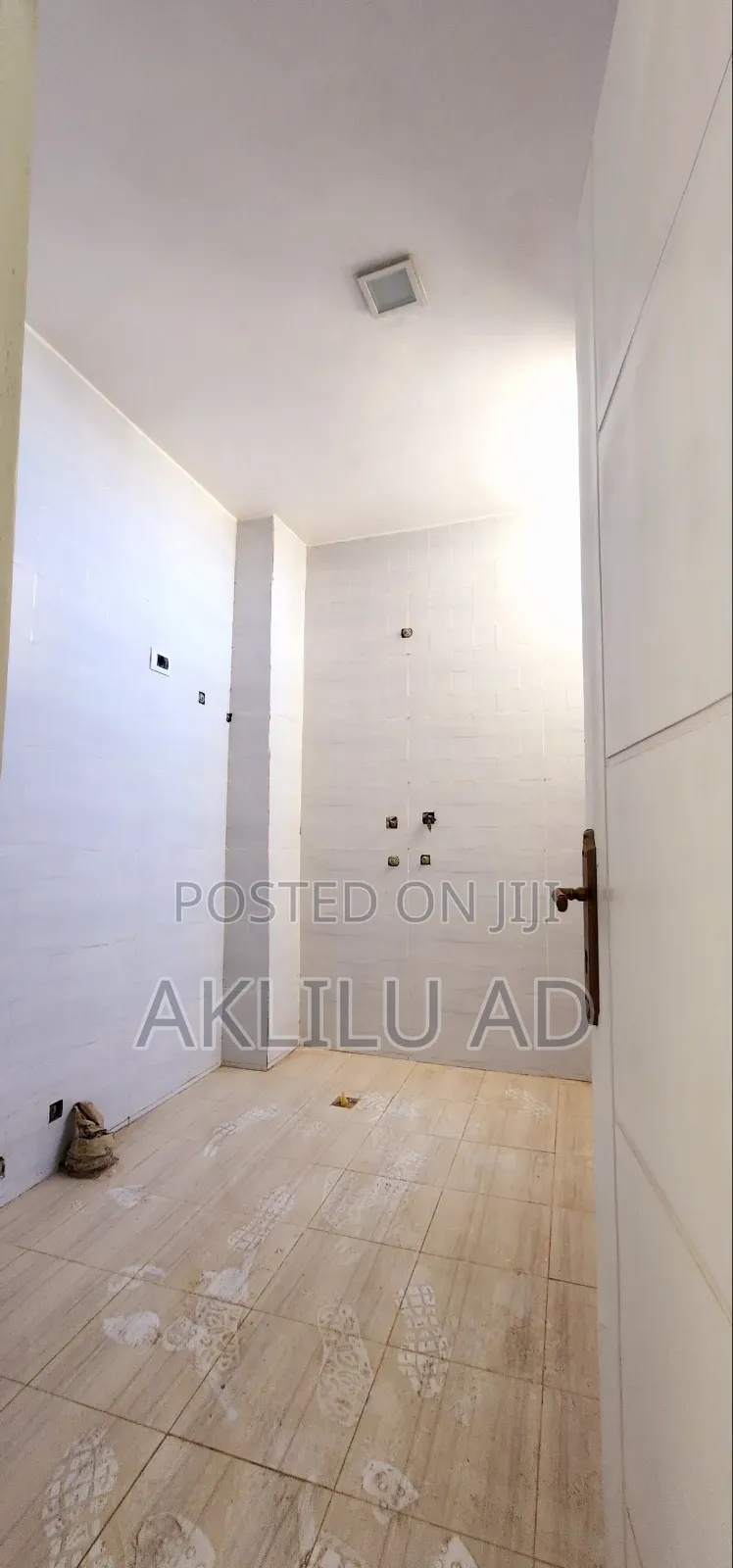 Furnished 2bdrm Condo in Bole Beshale for sale