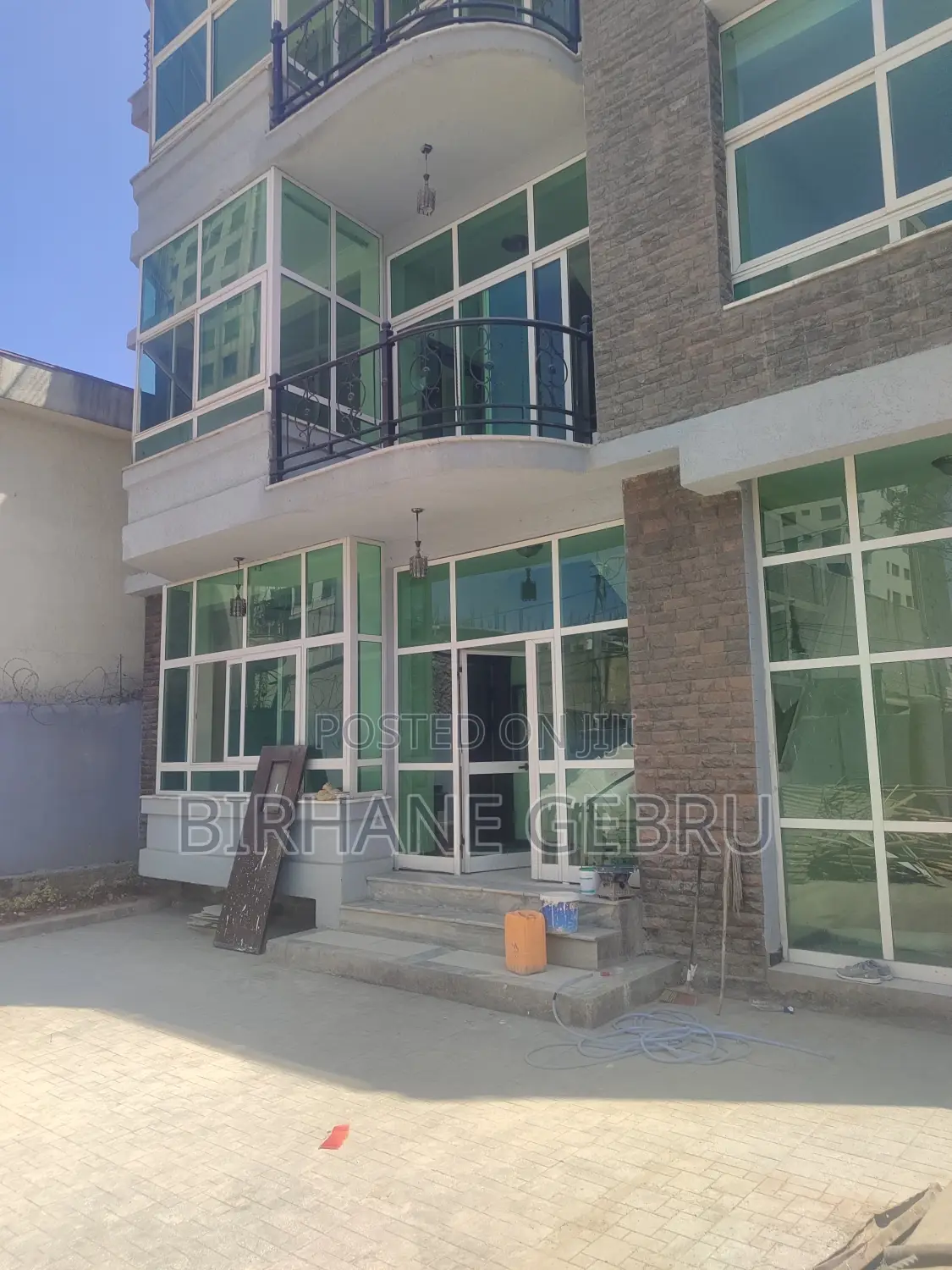 G+2 House for Living and Office Rent