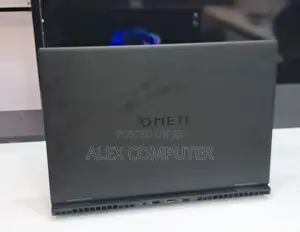 New Laptop HP Omen 15 16GB Intel Core I7 SSD 1T
