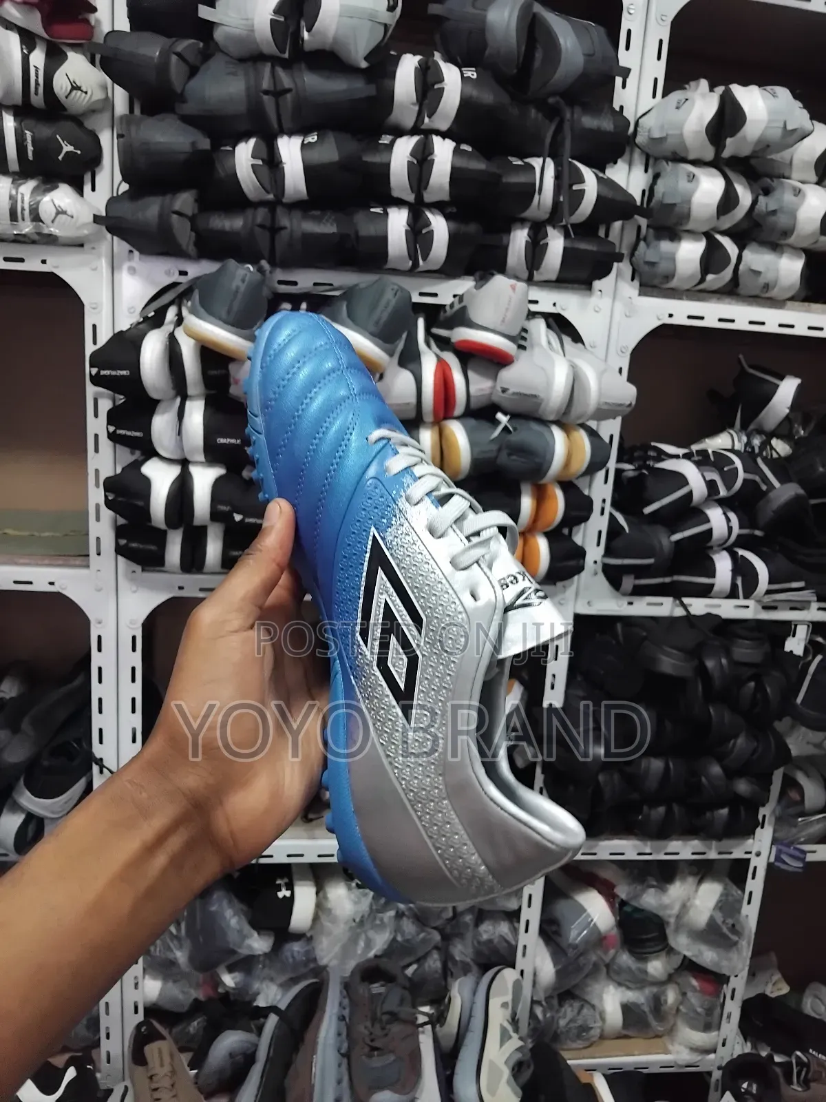 Ankisa Futasl Foot Ball Shoes