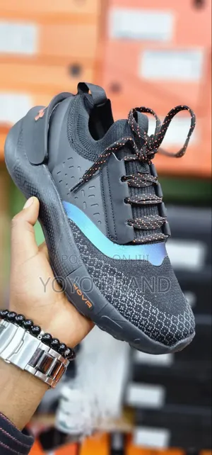 Under Armour Fashion Shoes