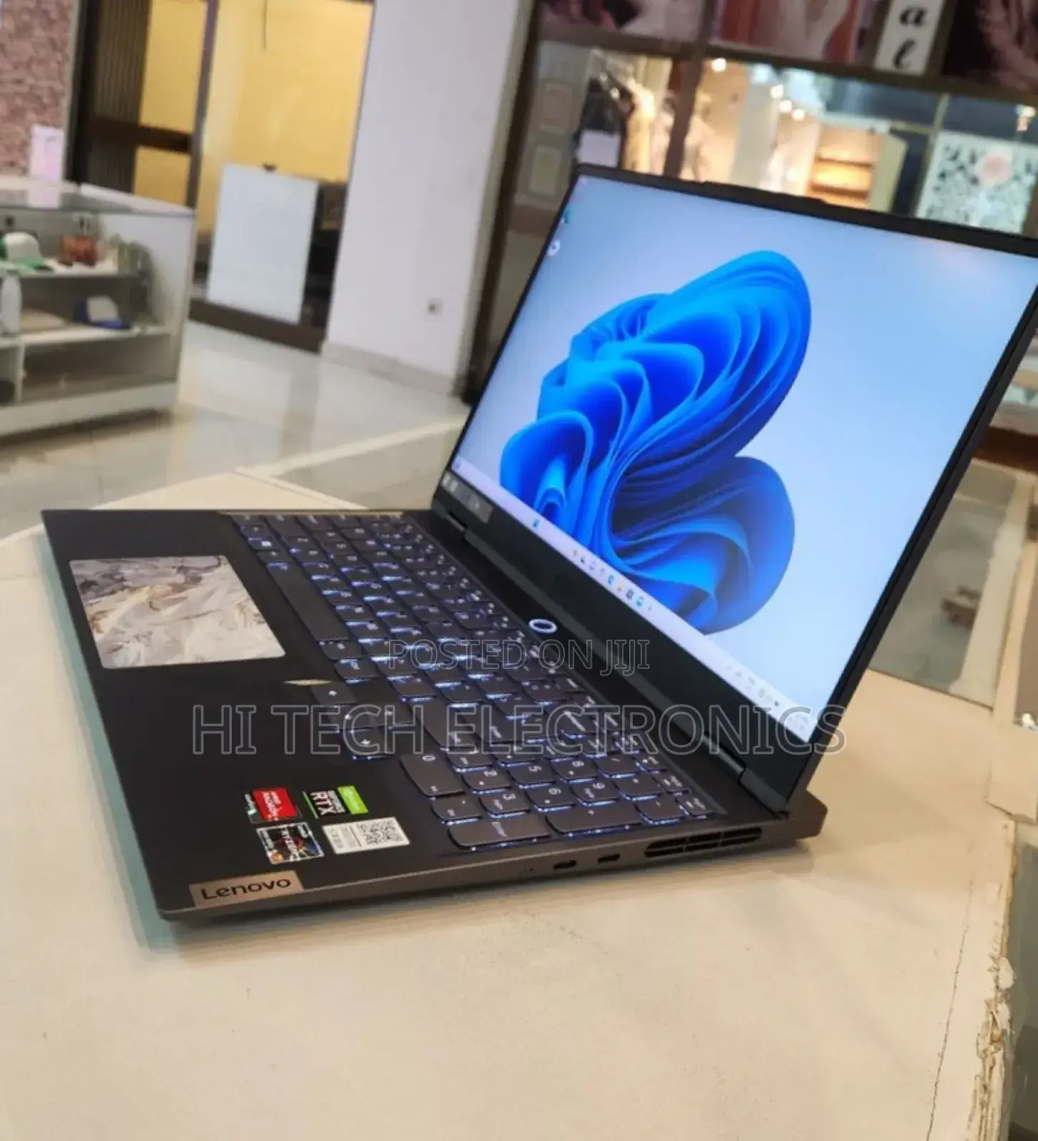 New Laptop Lenovo Legion 5 16GB AMD Ryzen 7 SSD 512GB