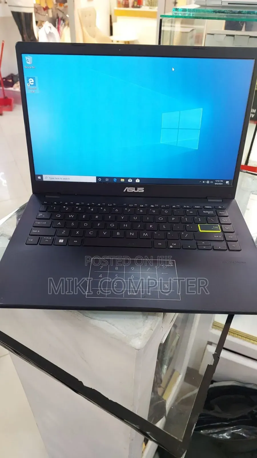 New Laptop Asus VivoBook 15 X505BA 4GB Intel Celeron SSD 128GB