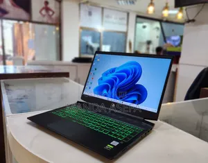 New Laptop HP Pavilion Power 15 16GB Intel Core I5 HDD+SSD 1T