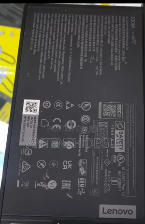 Photo - Lenovo Charger