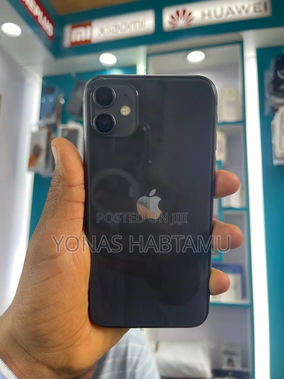 New Apple iPhone 11 64 GB Black