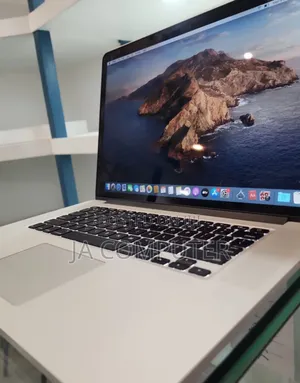 New Laptop Apple MacBook Pro 2015 16GB Intel Core I7 SSD 1T