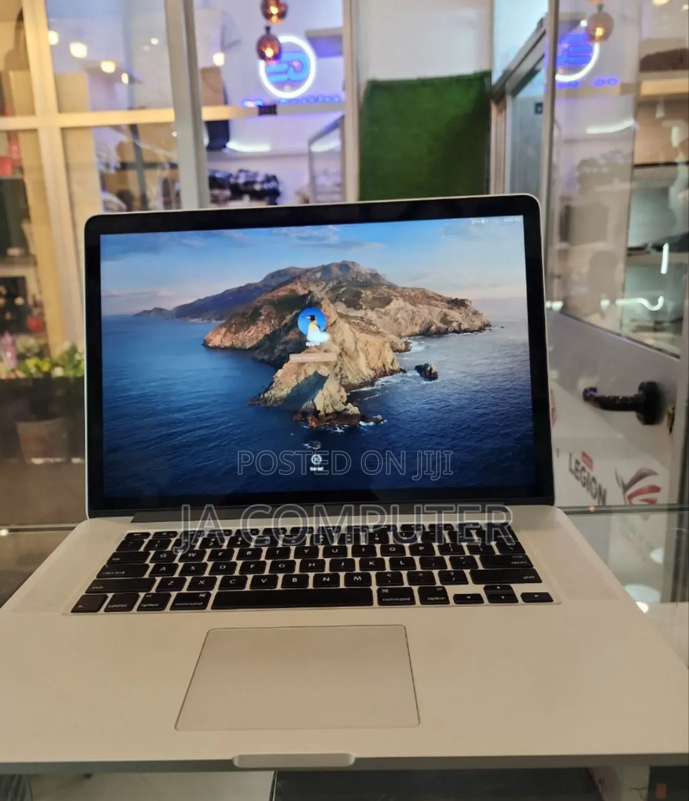 New Laptop Apple MacBook Pro 2015 16GB Intel Core I7 SSD 1T