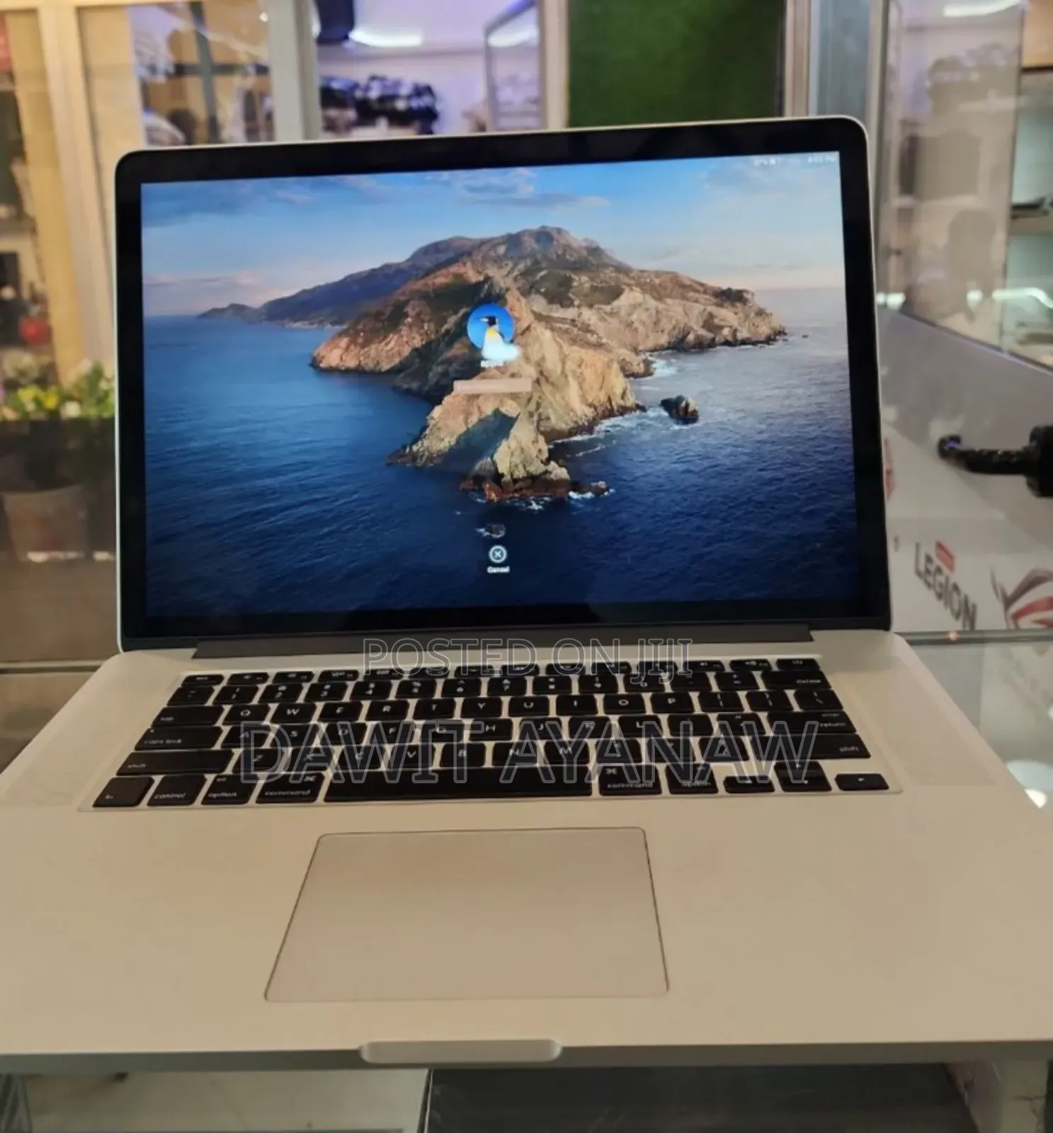 New Laptop Apple MacBook Pro 2017 16GB Intel Core I7 SSD 1T