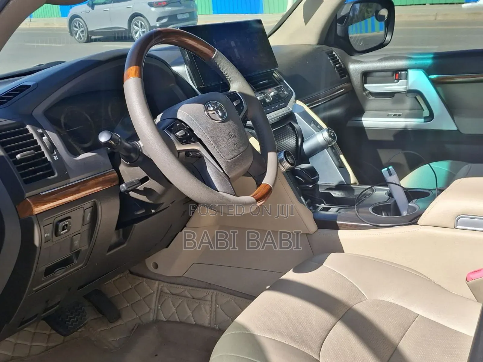 Toyota Land Cruiser 2010 Black