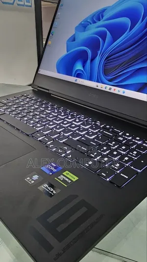 New Laptop HP Omen 16 16GB Intel Core I9 SSD 1T