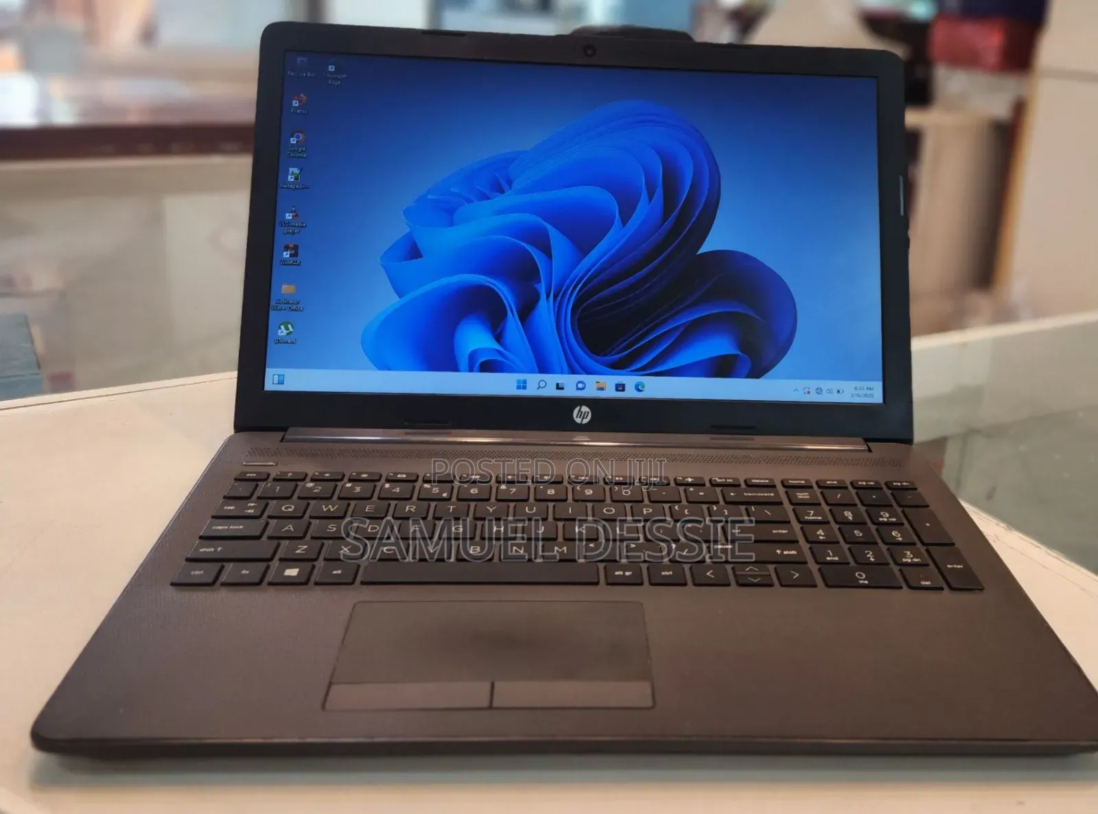 New Laptop HP Stream Notebook 8GB Intel Core I7 HDD 1T