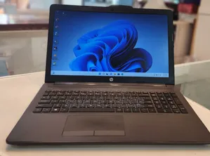 New Laptop HP Stream Notebook 8GB Intel Core I7 HDD 1T