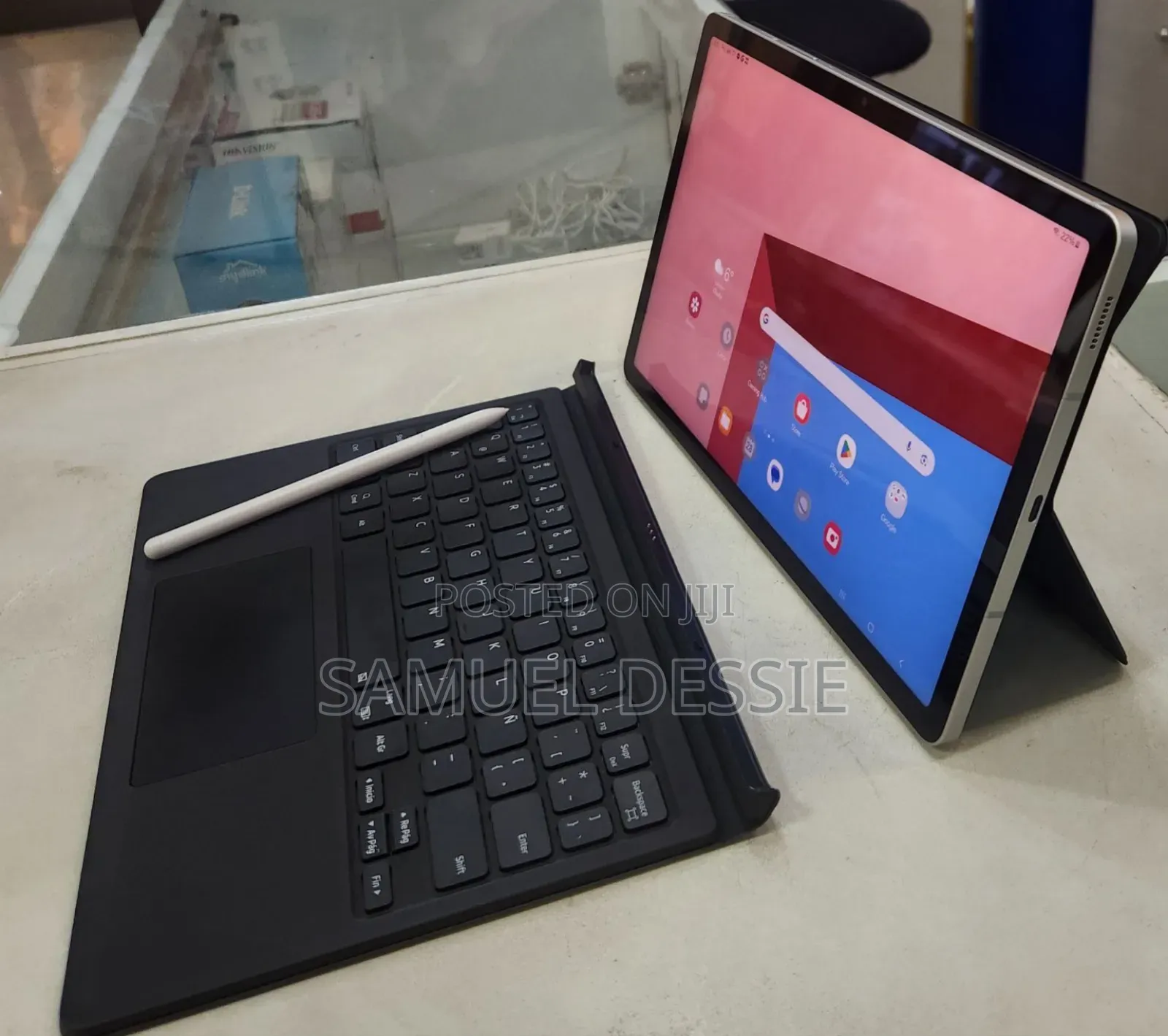 New Laptop Samsung 6GB SSD 128GB