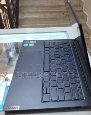 New Laptop Lenovo ThinkPad Yoga 8GB Intel Core I5 SSD 256GB