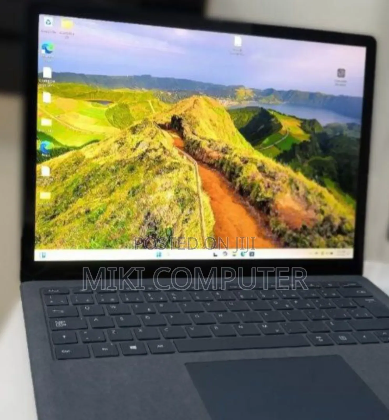 New Laptop Microsoft Surface 16GB Intel Core I7 SSD 512GB