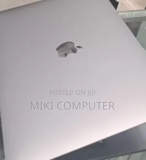 New Laptop Apple MacBook Pro M1 8GB Intel SSD 256GB