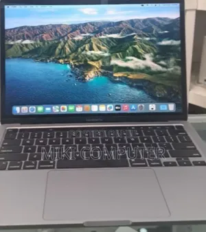 New Laptop Apple MacBook Pro M1 8GB Intel SSD 256GB