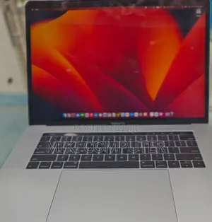 New Laptop Apple MacBook 2017 16GB Intel Core I7 SSD 1T