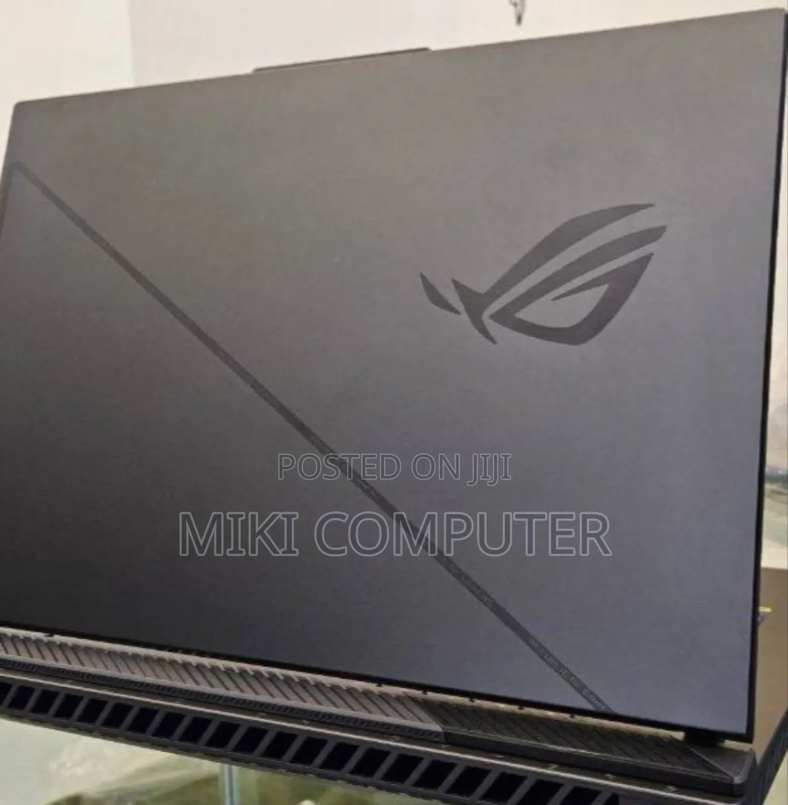 New Laptop Asus ROG Strix G15 16GB Intel Core I9 SSD 1T