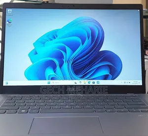 Photo - New Laptop Asus VivoBook 15 X505BA 8GB Intel Core I3 SSD 256GB