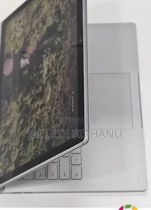 New Laptop Microsoft Surface Book 2 16GB Intel Core I7 SSD 256GB