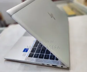 New Laptop HP EliteBook 840 G7 16GB Intel Core I7 SSD 512GB