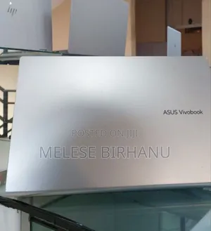 New Laptop Asus Vivobook F200CA 8GB Intel Core I3 SSD 256GB