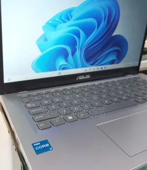 New Laptop Asus 8GB Intel Core I3 SSD 256GB